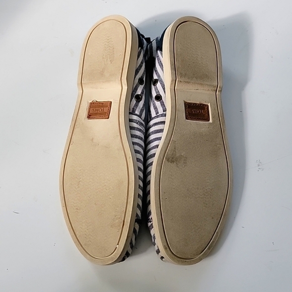 Tom's Fabric Loafers Blue White Stripe Size 7.5W - Picture 4 of 5